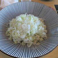 瓢斗 渋谷店 - 食べ放題の大量のネギ！