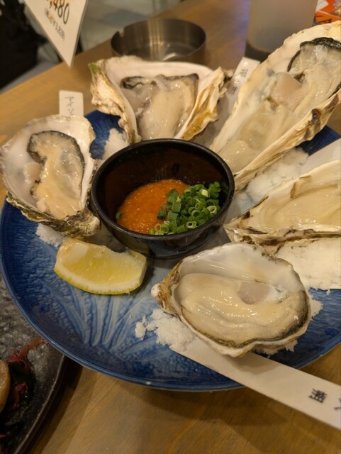 牡蠣たん 公式] 生牡蠣と極み牛タン RAKUGAKI 横浜鶴屋町店