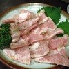 炭火焼肉 トロとん亭