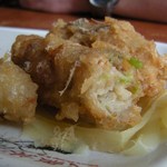 Chou's Shrimp Rolls - 安平名物「炸蝦捲」。豚肉、海老ジャコ、魚すり身、セロリ、ネギなどを豚の横隔膜で包んで粉をまぶし、カリッと揚げます。