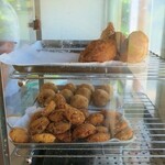 Ceylon spicy food - 店内のショートイーツ