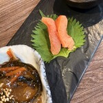 魚屋酒場フィッシャー - おつまみ3種盛り　手前から 松前漬、明太子、イカの塩辛