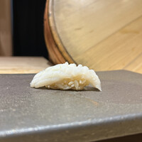 鮨 無垢/鮨 白銀 - 