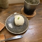 一十 - 自家製豆腐は天然塩で