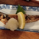 大衆酒場 朝霞 ミフネ - トロイワシ塩焼き。