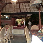Poppies Restaurant - 