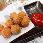 魚屋の200円すし ニューすしセンター - カリカリチーズ揚げ♪