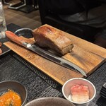 厚切り牛タン 焼肉 一心たん助 目黒店 - 