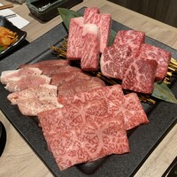 近江うし焼肉 にくTATSU 渋谷店 - 