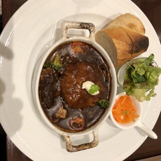 CAFE AUX BACCHANALES_0