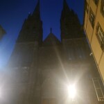 La Bamboche - 教会。いつもはライトアップされてるとのこと。。