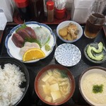 まる信 食堂 - 