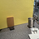 ロビン - テーブル席の仕切り