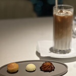 シグネチャー - 