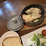 アヒージョとパスタ  - 