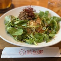 個室中華 頤和園 溜池山王店 - 