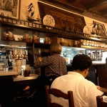 La Creperie de Josselin - 親切にしていただいたマダムと店内の様子です。