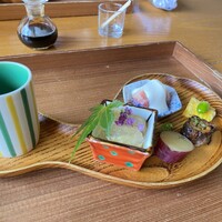 しらに田 - 