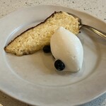 NALA - 自家製チーズケーキ・作りたて牛乳アイス