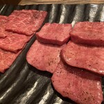 焼肉 ジャンボ - 