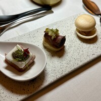銀座あしべ - ローストビーフ　伊勢本鮪　フォアグラ