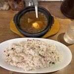 ホットスプーン - 十穀米は大盛り。かなりボリュームがあります！