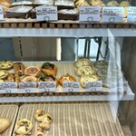 Maruyoshi Bakery - 
