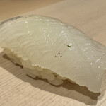 鮨 にし岡 - 白イカ(長崎・五島列島）  海水で