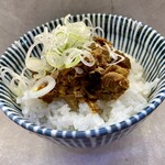 ほのぼんヌードルズ - 肉飯 300円
      