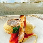 湖畔のレストラン ラシヌ - 