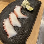 もんじゃ･お好み･鉄板焼き すずめの御宿 - タコのガーリック焼き