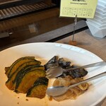 ホテル ココ・グラン - 野菜の煮浸し