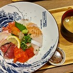 どんぶり居酒屋 喜水丸  - 一日限定30食「喜水丼」