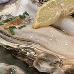 市場食堂 さかなや - 岩手県産岩牡蠣
