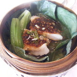 Lung King Heen - 白身魚の黒豆ソース