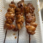 とり香杏 - もも肉串焼き たれ@120円  ※1本価格