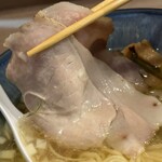 麺屋 鶏恋 - チャーシューリフト