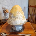 CAFE Megane Shobou - 側面圖