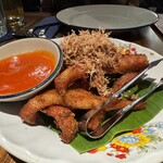 Sri Trat Restaurant & Bar - 