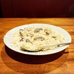 代官山 焼肉かねこ - ガーリックライス950円