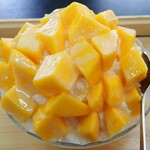撞記 - 芒果雪花冰(マンゴーかき氷)（NT$200≒1020円）