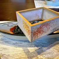 韻松亭 - 前菜は花火と屋形船のイメージ