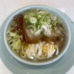なぎちゃんラーメン - つけ汁　具沢山！