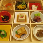 一幸 - 今回も９品の小鉢があります