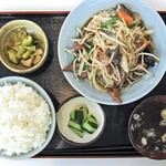 お食事処大吉 - レバー炒め定食（大盛）