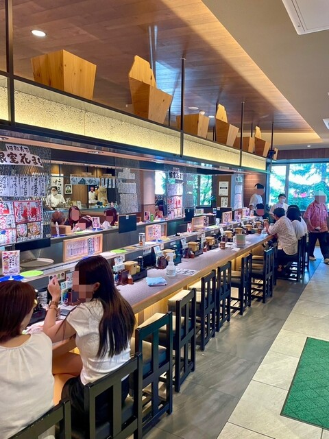花まる 根室花まる 南25条店 （ねむろはなまる） - 中央図書館前/回転