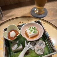 うなぎ 目白ぞろ芽 - いくらの醤油漬け、お豆腐、漬物、うなぎハム
