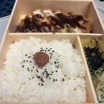 駅弁屋 - ボリューム感ありますね