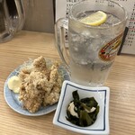 立呑み 晩杯屋 うえほんまちハイハイタウン店 - 極上チュウハイと唐揚げ