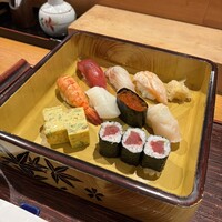 舎利膳 - 